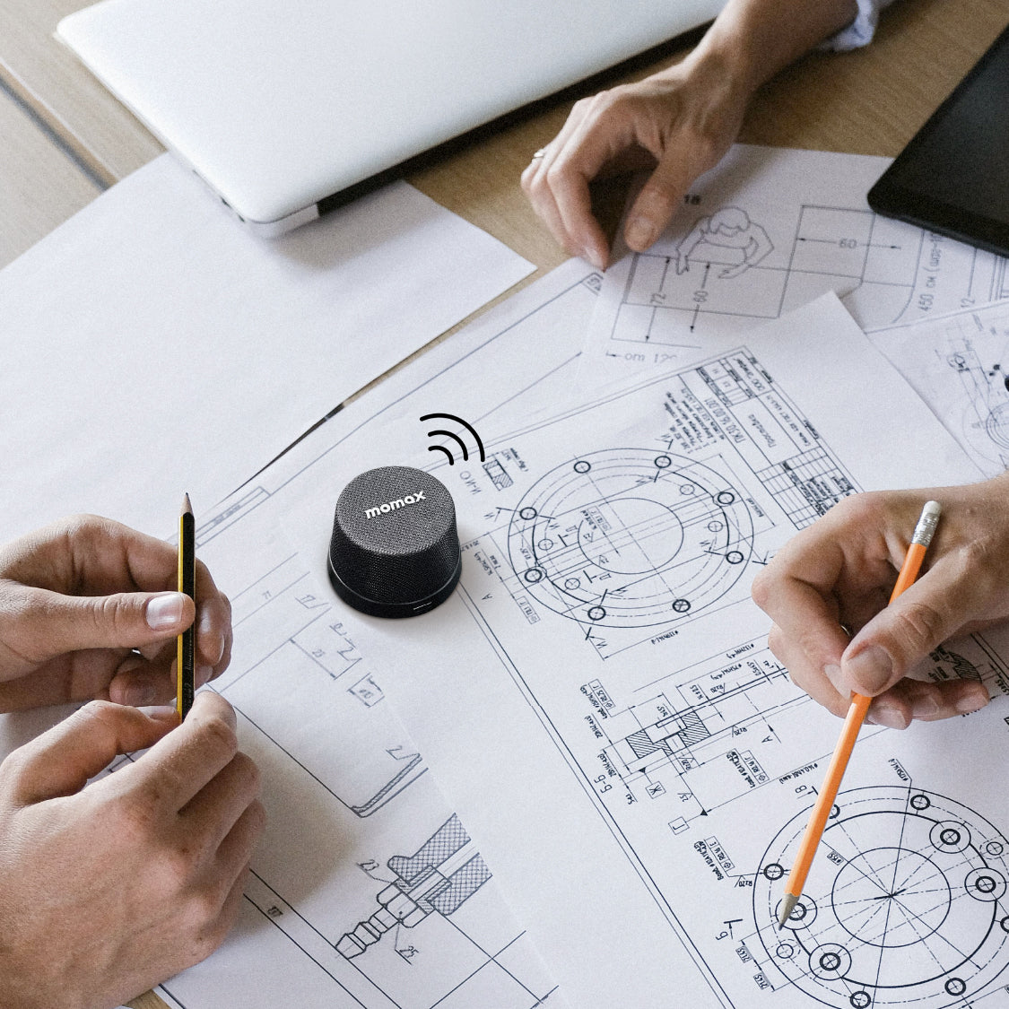 1-Vibe Go Magnetic Portable True Wireless Speaker