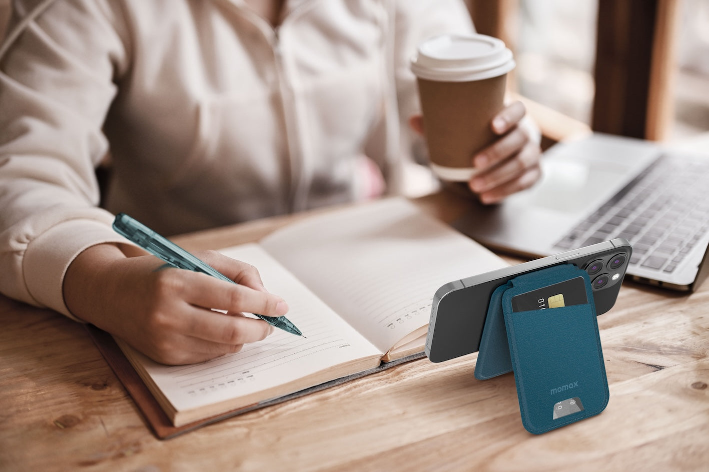 1-Wallet Magnetic Card Holder With Stand