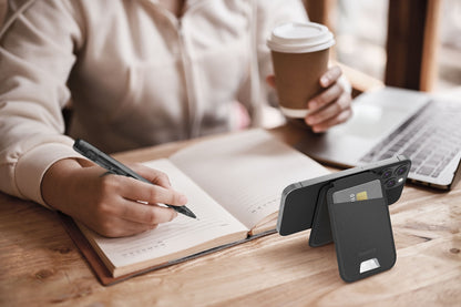 1-Wallet Magnetic Card Holder With Stand