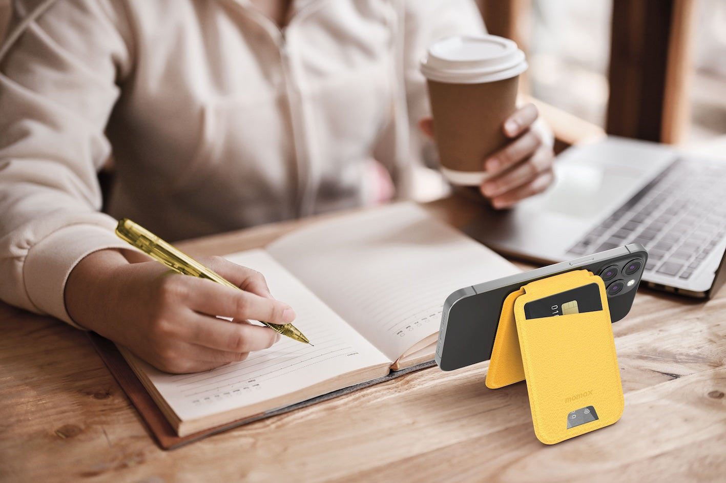 1-Wallet Magnetic Card Holder With Stand